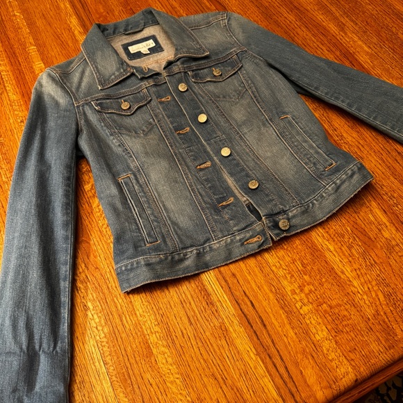 Ann Taylor Loft distressed jean jacket, size extra small - Picture 2 of 12